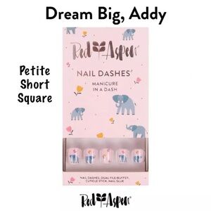 Red Aspen Nail Dashes, Petite Size Short Square. Light Pink w/ Elephants, NIB